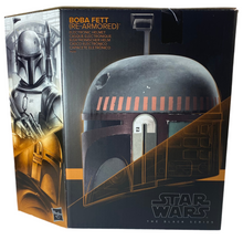 Load image into Gallery viewer, Star Wars The Black Series - Boba Fett (Re-Armored) 1:1 Scale Electronic Helmet