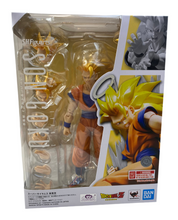 Load image into Gallery viewer, S.H.Figurearts - Dragon Ball Z - Super Saiyan 3 Son Goku (Reissue)