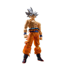 Load image into Gallery viewer, S.H.Figurearts - DragonBall Super - Super Son Goku Ultra Instinct (Reissue)