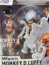 Load image into Gallery viewer, S.H.Figurearts - One Piece - Gear 5 Monkey D. Luffy