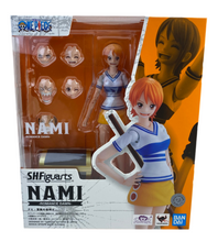 Load image into Gallery viewer, S.H.Figurearts - One Piece - Nami (Romance Dawn)