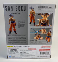 Load image into Gallery viewer, S.H.Figurearts - DragonBall Super - Super Son Goku Ultra Instinct (Reissue)