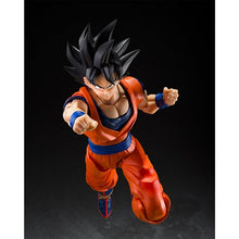 Load image into Gallery viewer, S.H.Figuarts - Dragon Ball Z - Son Goku The Kind-Hearted Saiyan