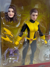 Load image into Gallery viewer, Marvel Legends - X-Men - Kitty Pryde &amp; Colossus