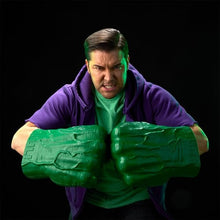 Load image into Gallery viewer, Hulk Marvel Legends Series Incredible Premium Roleplay Fists