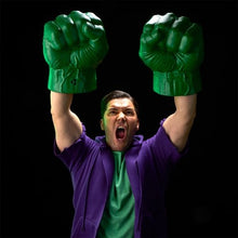 Load image into Gallery viewer, Hulk Marvel Legends Series Incredible Premium Roleplay Fists
