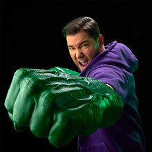 Load image into Gallery viewer, Hulk Marvel Legends Series Incredible Premium Roleplay Fists