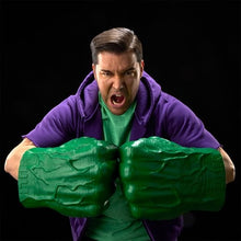 Load image into Gallery viewer, Hulk Marvel Legends Series Incredible Premium Roleplay Fists