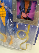 Load image into Gallery viewer, Marvel Legends - Secret Wars - Constrictor