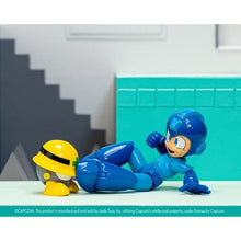 Load image into Gallery viewer, Mega Man Deluxe 1:12 Scale