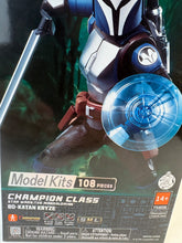 Load image into Gallery viewer, Star Wars: The Mandalorian Bo-Katan Kryze Classic Class 06 Model Kit