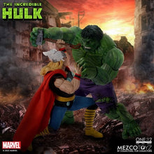 Load image into Gallery viewer, Mezco - The Incredible Hulk One:12 Collective Action Figure